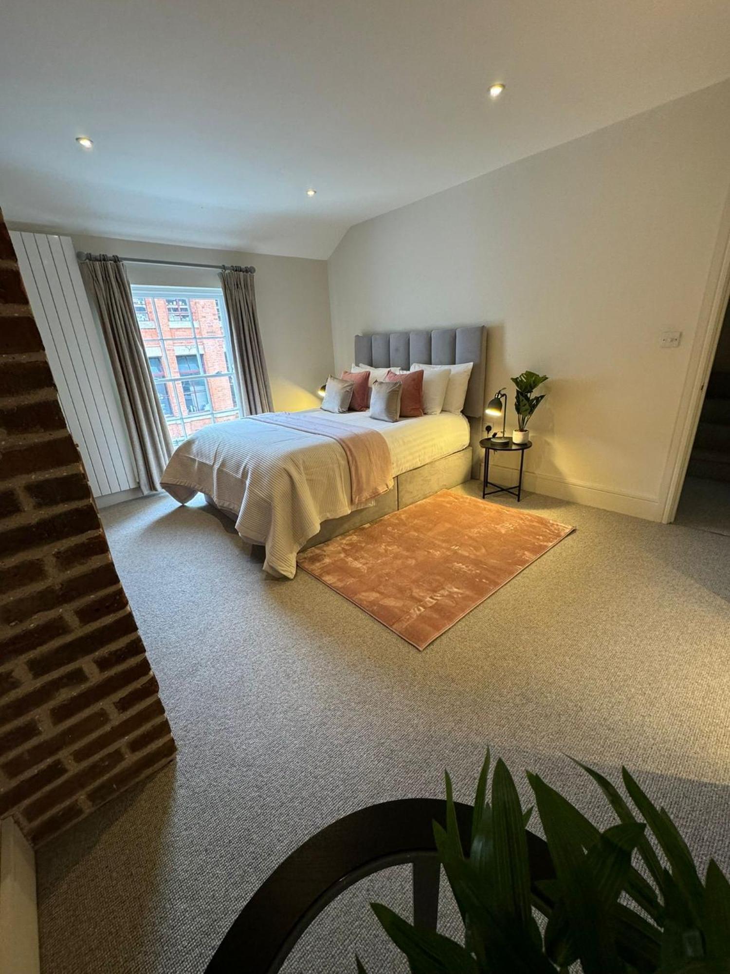 Apartmán Osbourne House Pink 2 Bed, 2 And Half Bath Birmingham Exteriér fotografie