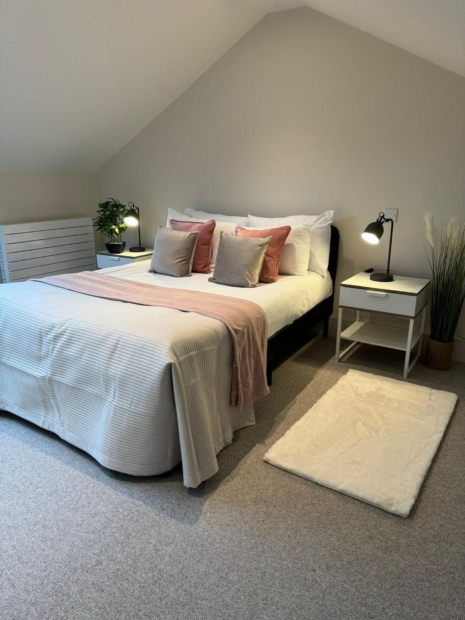 Apartmán Osbourne House Pink 2 Bed, 2 And Half Bath Birmingham Exteriér fotografie
