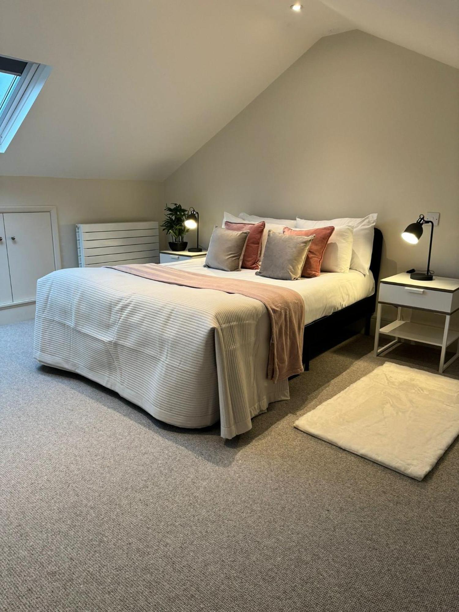 Apartmán Osbourne House Pink 2 Bed, 2 And Half Bath Birmingham Exteriér fotografie