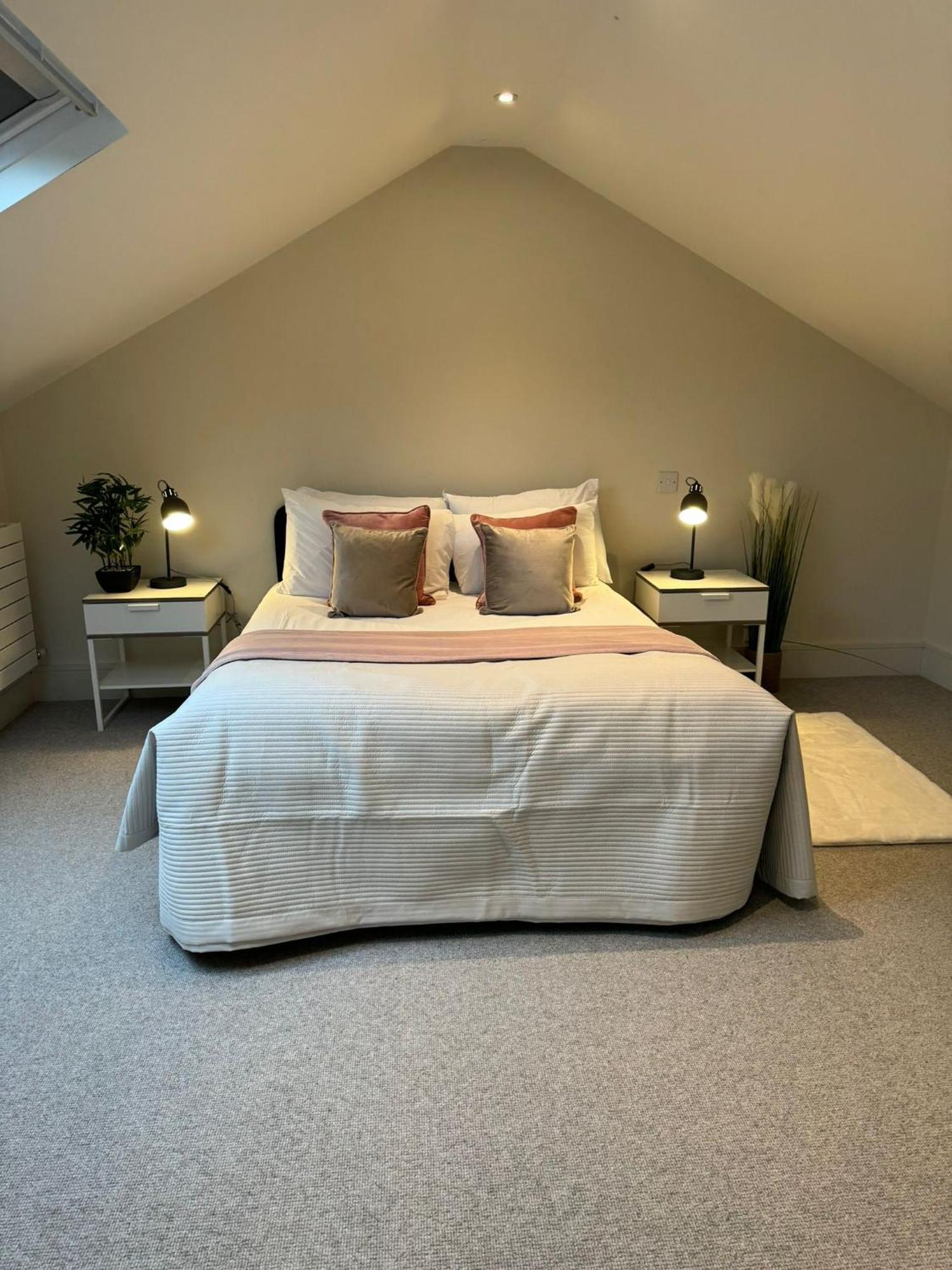 Apartmán Osbourne House Pink 2 Bed, 2 And Half Bath Birmingham Exteriér fotografie